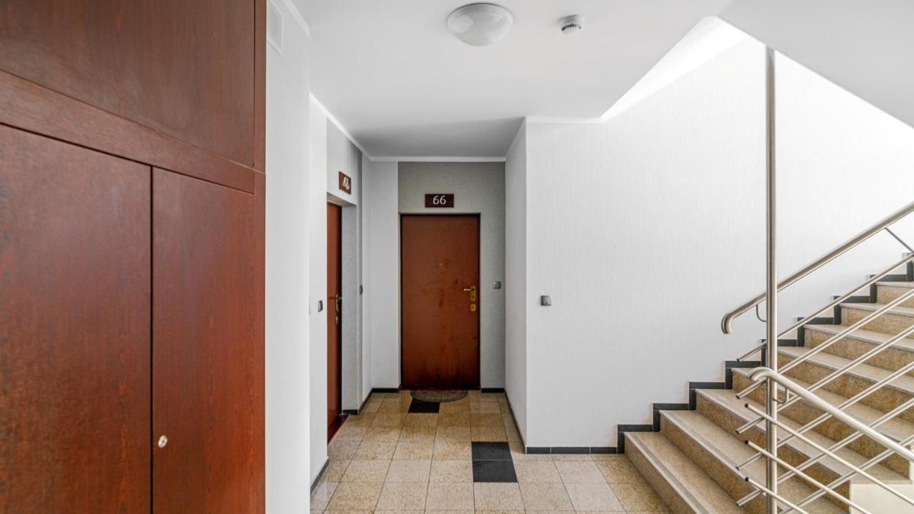 Bishops Hill - Billberry Apartments Гданьск Экстерьер фото